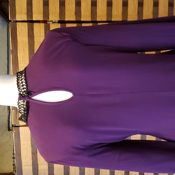 Venus Purple lace top - Picture 6 of 11